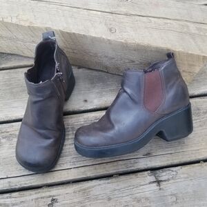 Vintage 90s Y2k Brown Faux Vegan Leather Chunky Platform Chelsea Boots 6 WIDE